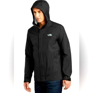 NWOT North Face Men’s Venture 2 Dryvent Waterproof Breathable Shell. Size M